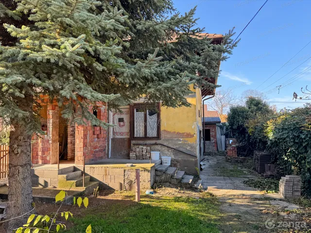 Eladó lakás Kecskemét, Hunyadiváros 85 nm
