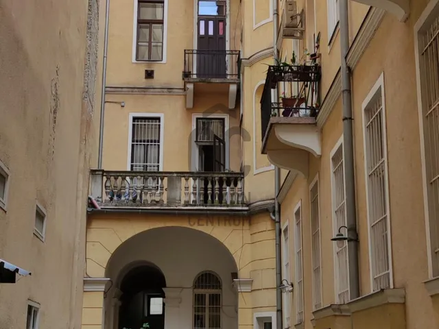 Kiadó lakás Budapest V. kerület, Belváros 108 nm