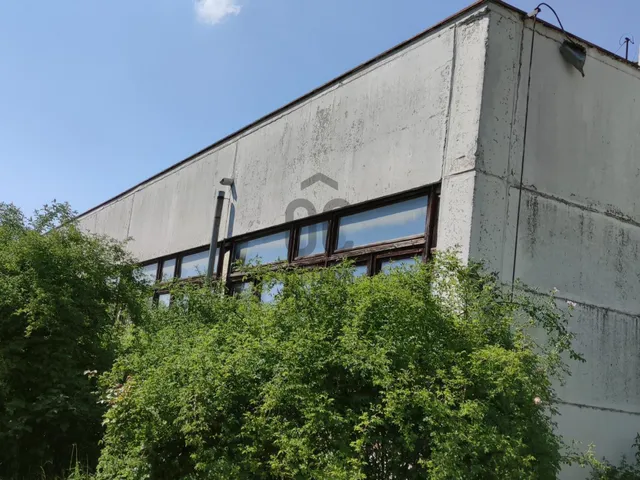 Eladó kereskedelmi és ipari ingatlan Kesznyéten 422 nm
