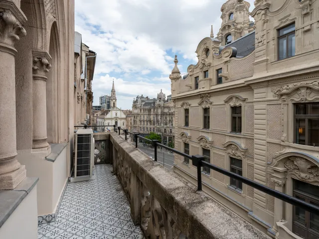 Eladó lakás Budapest V. kerület, Belváros, Kígyó utca 87 nm