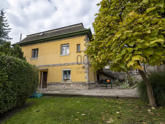 Eladó ház Sóskút 162 nm