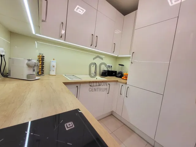 Eladó lakás Budapest XIII. kerület, Danubius utca 95 nm