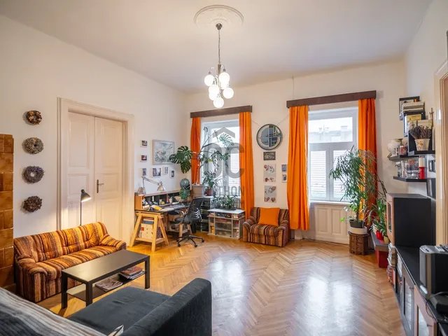 Eladó lakás Budapest VI. kerület 122 nm