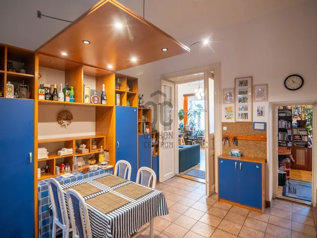 Eladó lakás Budapest VI. kerület 122 nm