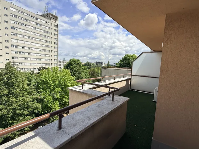 Eladó lakás Budapest XI. kerület, Sasad-Sashegy XI. ker. 82 nm