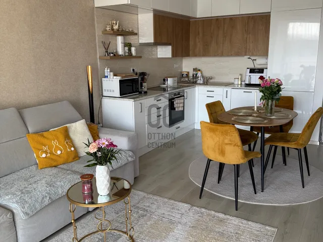 Eladó lakás Budapest III. kerület, Csillaghegy 65 nm