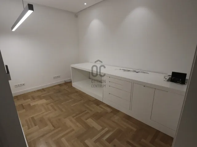 Eladó lakás Budapest XI. kerület, Gellérthegy, Bartók Béla út 121 nm