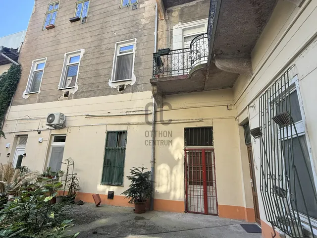 Eladó lakás Budapest II. kerület, Országút 26 nm