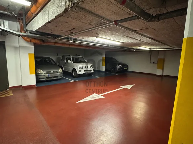 Eladó garázs Budapest XIII. kerület, Vizafogó