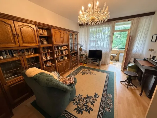 Eladó lakás Budapest II. kerület, Zöldmál, Zöldlomb utca 60 nm