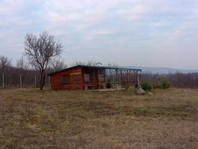 Eladó telek Szentendre 8043 nm