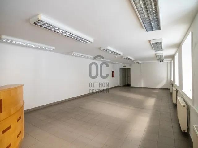 Eladó kereskedelmi és ipari ingatlan Budapest I. kerület 844 nm