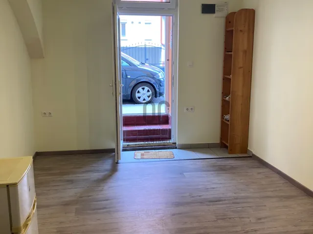 Kiadó kereskedelmi és ipari ingatlan Budapest XIV. kerület, Istvánmező 20 nm