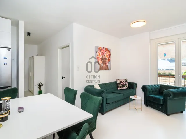 Eladó lakás Budapest II. kerület, Országút 90 nm