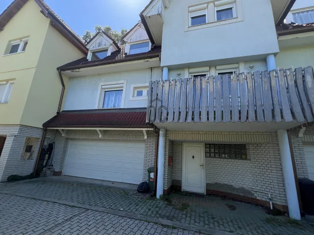 Eladó lakás Budakeszi 204 nm