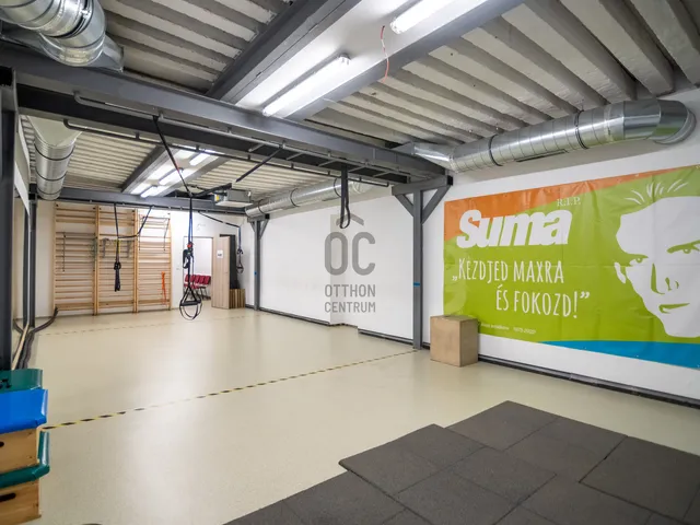 Eladó kereskedelmi és ipari ingatlan Budapest XI. kerület, Szentimreváros 186 nm