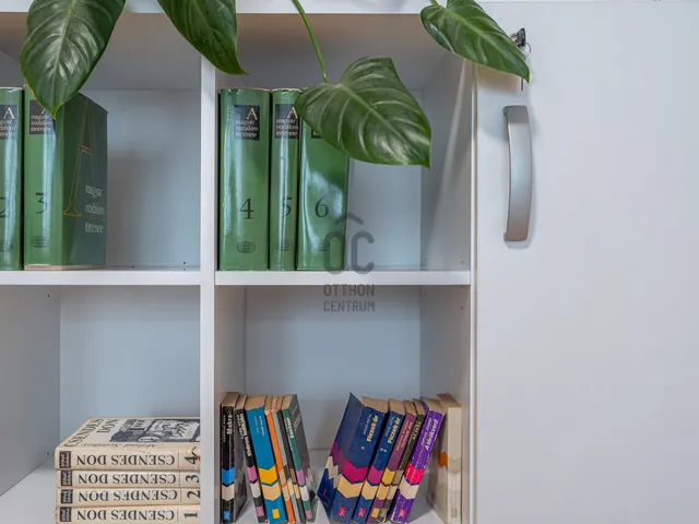 Eladó lakás Budapest III. kerület, Óbuda, Szentendrei út 68 nm