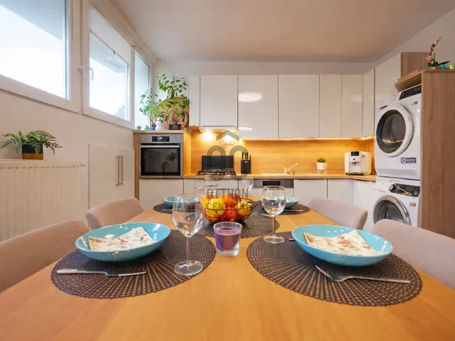 Eladó lakás Budapest XII. kerület, Németvölgy 81 nm