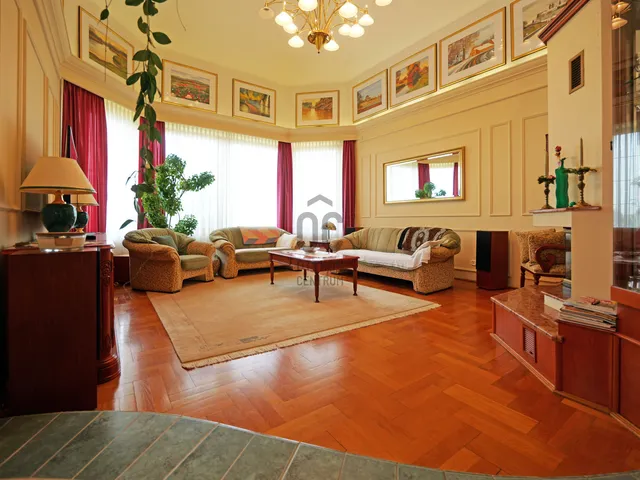 Eladó ház Piliscsaba, Klotildliget 256 nm