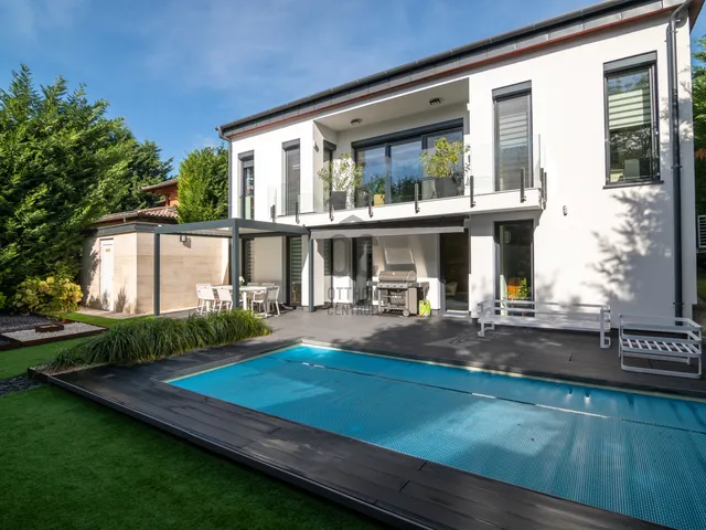 Eladó ház Nagykovácsi 280 nm