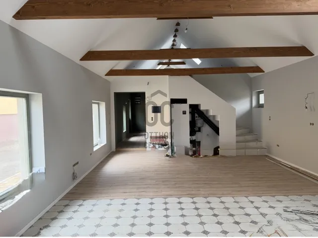 Eladó ház Vál 99 nm