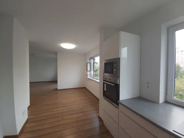 Kiadó lakás Budapest III. kerület, Filatorigát 139 nm