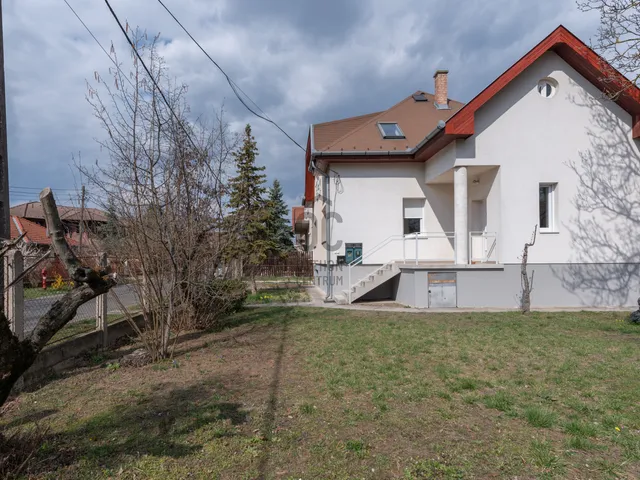 Eladó ház Budapest XVII. kerület, Akadémia-Újtelep 110 nm