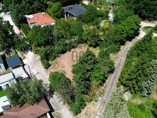 Eladó telek Remeteszőlős 823 nm