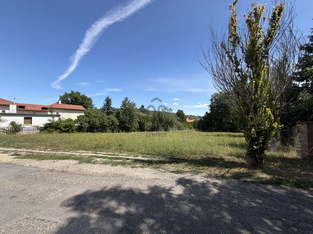 Eladó telek Nagykovácsi 1596 nm