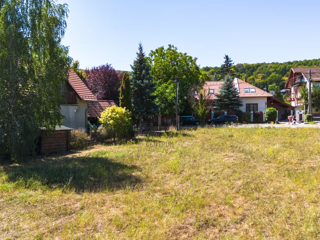 Eladó telek Nagykovácsi 1596 nm