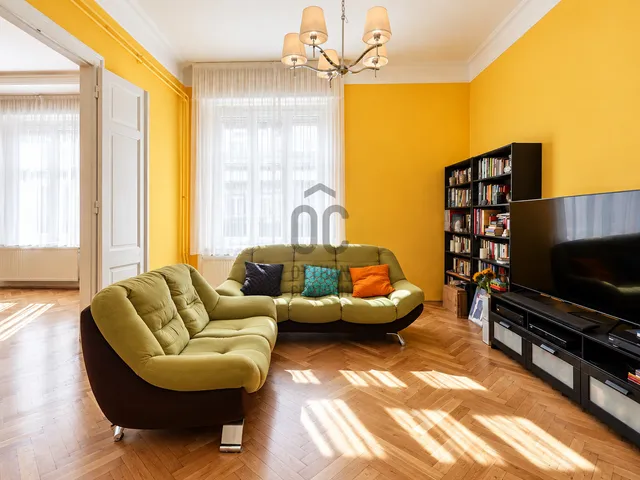Eladó lakás Budapest VI. kerület 85 nm