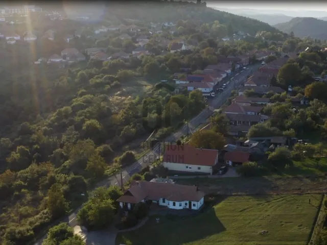 Eladó ház Hollókő 264 nm