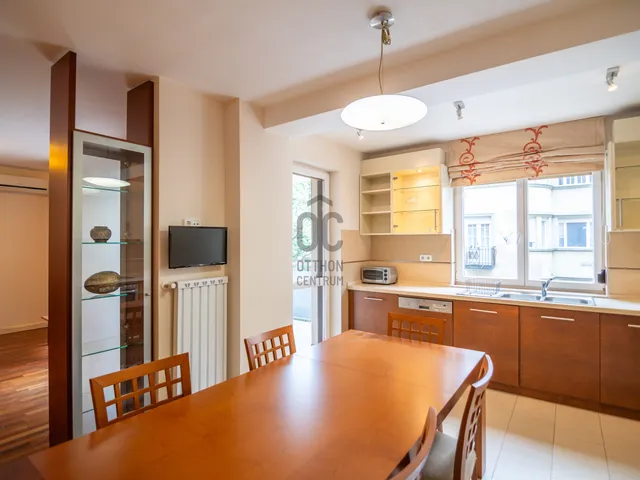 Eladó lakás Budapest XI. kerület, Lágymányos 174 nm