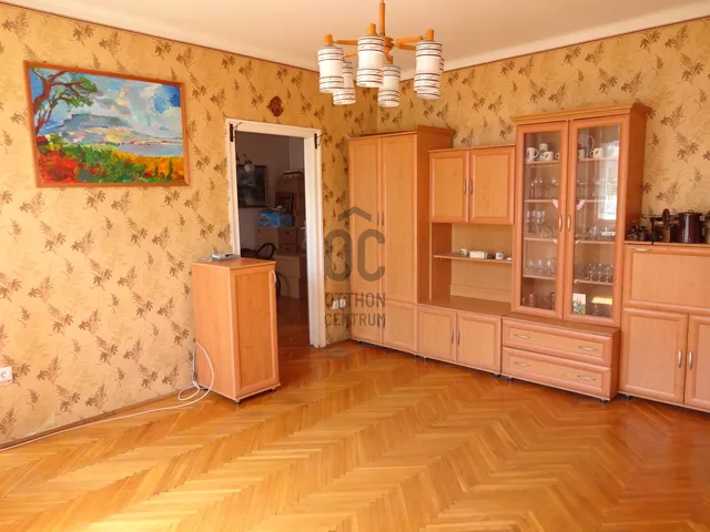 Eladó lakás Budapest XII. kerület, Krisztinaváros XII. ker., Nagyenyed utca 64 nm