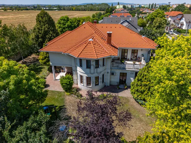 Eladó ház Szigetszentmiklós 348 nm