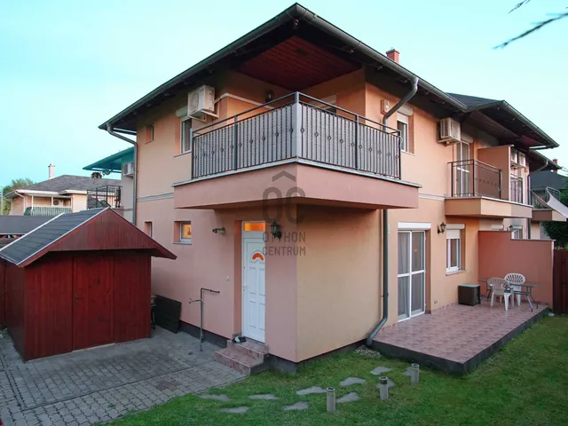 Eladó ház Vecsés, Katica-lakópark 86 nm