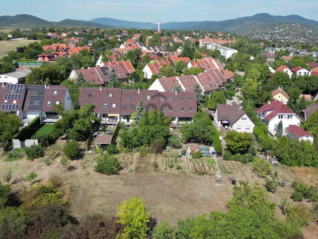 Eladó ház Pomáz, Vörösmarty-lakótelep 121 nm
