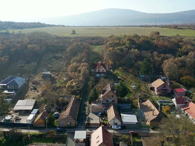 Eladó ház Pomáz 194 nm