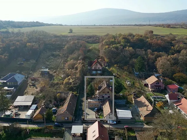 Eladó ház Pomáz 194 nm