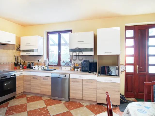 Eladó ház Pomáz 160 nm