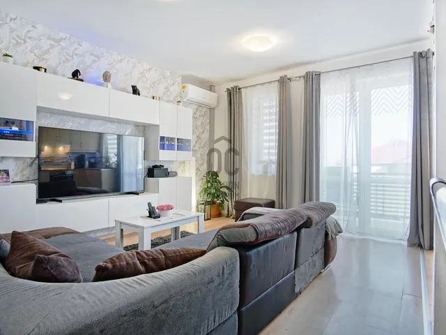 Eladó lakás Pomáz, Mártírok útja 51 nm