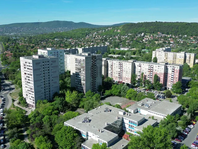 Eladó lakás Budapest III. kerület, Békásmegyer 52 nm