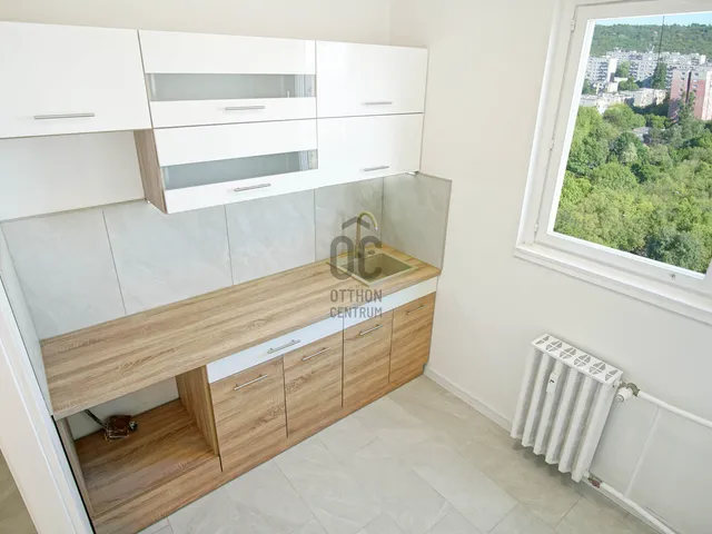 Eladó lakás Budapest III. kerület, Békásmegyer 52 nm