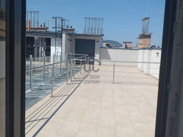 Eladó lakás Budapest VI. kerület 58 nm