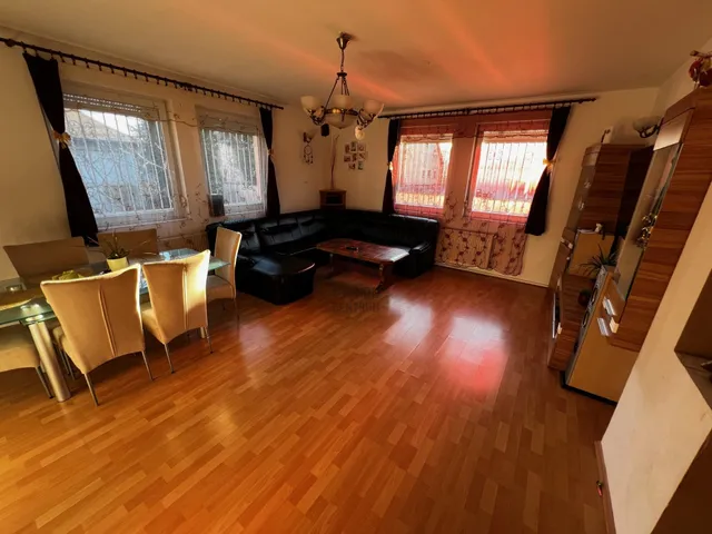 Eladó ház Gyömrő 170 nm