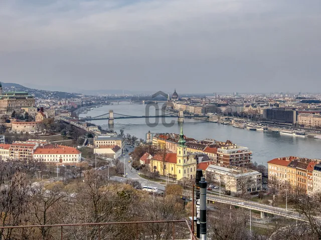 Eladó lakás Budapest I. kerület 145 nm