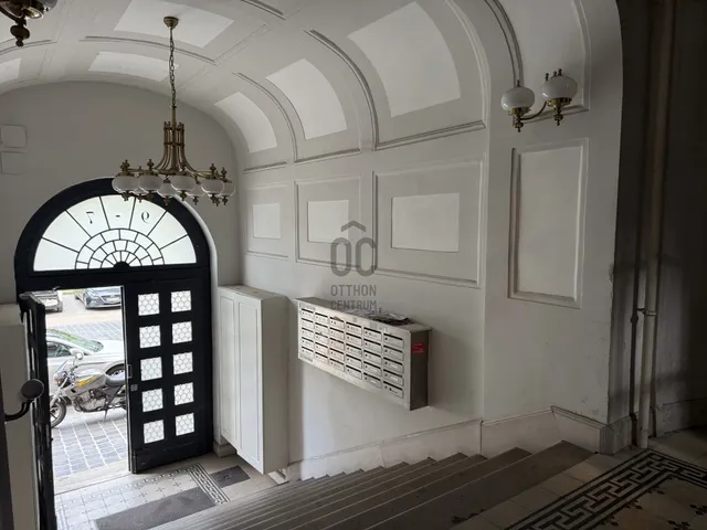 Kiadó lakás Budapest I. kerület 109 nm