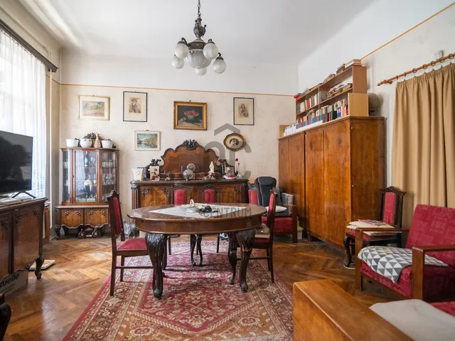 Eladó lakás Budapest VI. kerület 124 nm