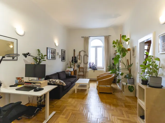 Eladó lakás Budapest VI. kerület 49 nm