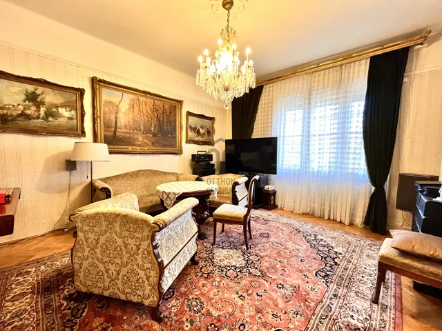 Eladó lakás Budapest I. kerület 102 nm